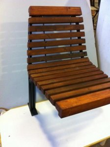 מושב רחוב עץ מושב רחוב עץ